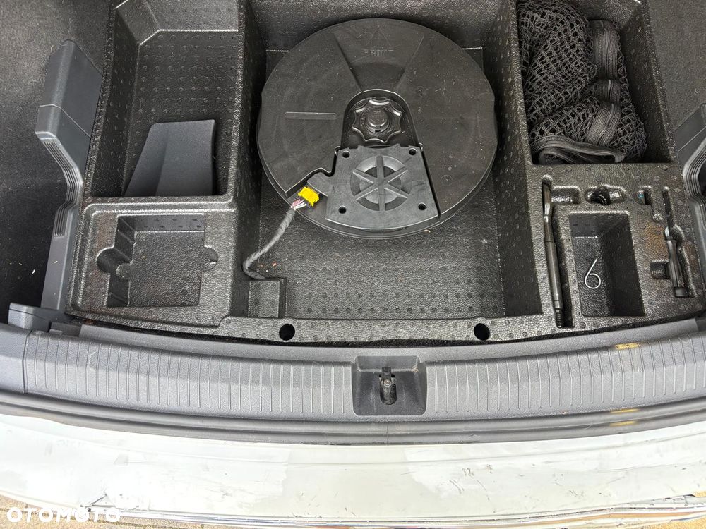 Volkswagen Tiguan Allspace 1.5 TSI EVO R-Line DSG - 32