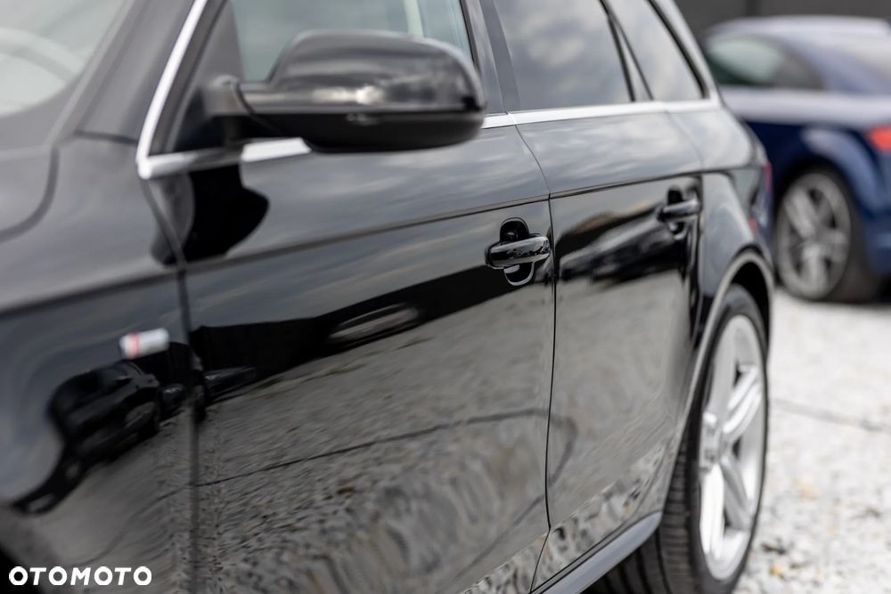 Audi A4 Avant 2.0 TDI DPF clean diesel quattro S tronic S line Sportpaket - 11