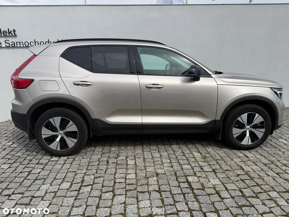 Volvo XC 40 T5 Plug-In Hybrid Plus Dark - 6