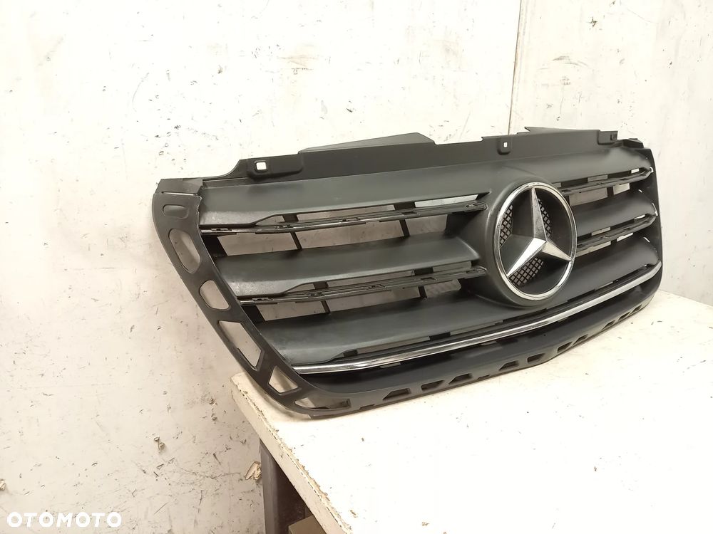 Mercedes Sprinter A W 907 910 atrapa grill na chromy - 3