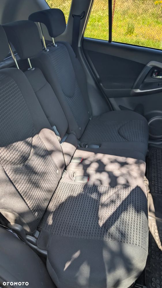 Toyota RAV4 2.2 D-CAT 4x4 Sol - 25