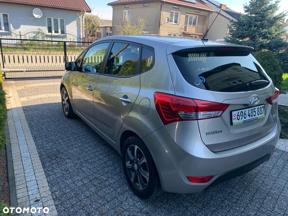 Hyundai ix20 1.6 Premium - 9