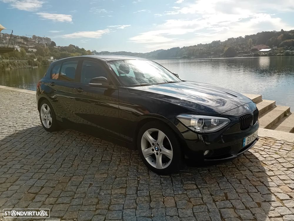 BMW 116 d Line Urban - 22