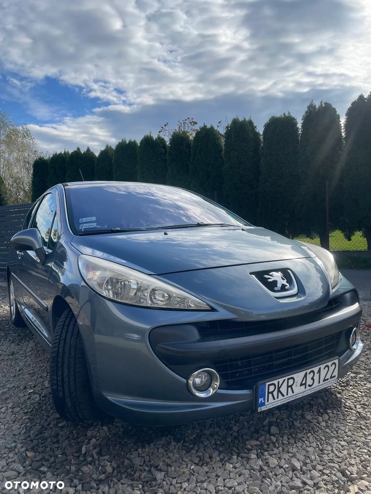 Peugeot 207 1.6 HDi 16V Trendy - 3