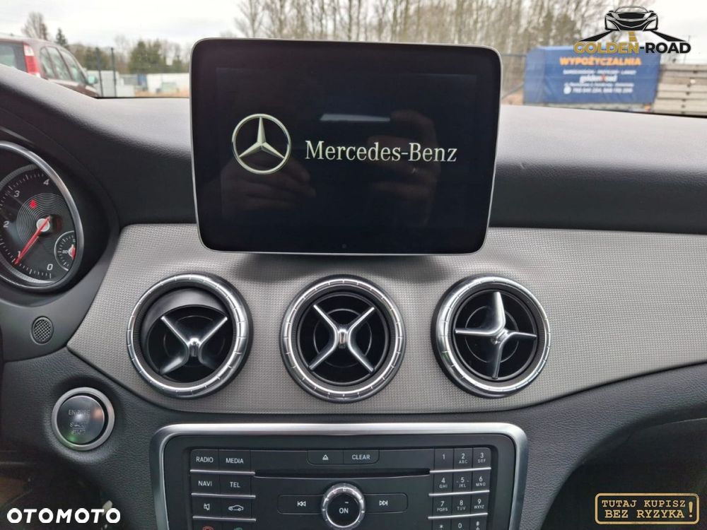 Mercedes-Benz CLA - 14