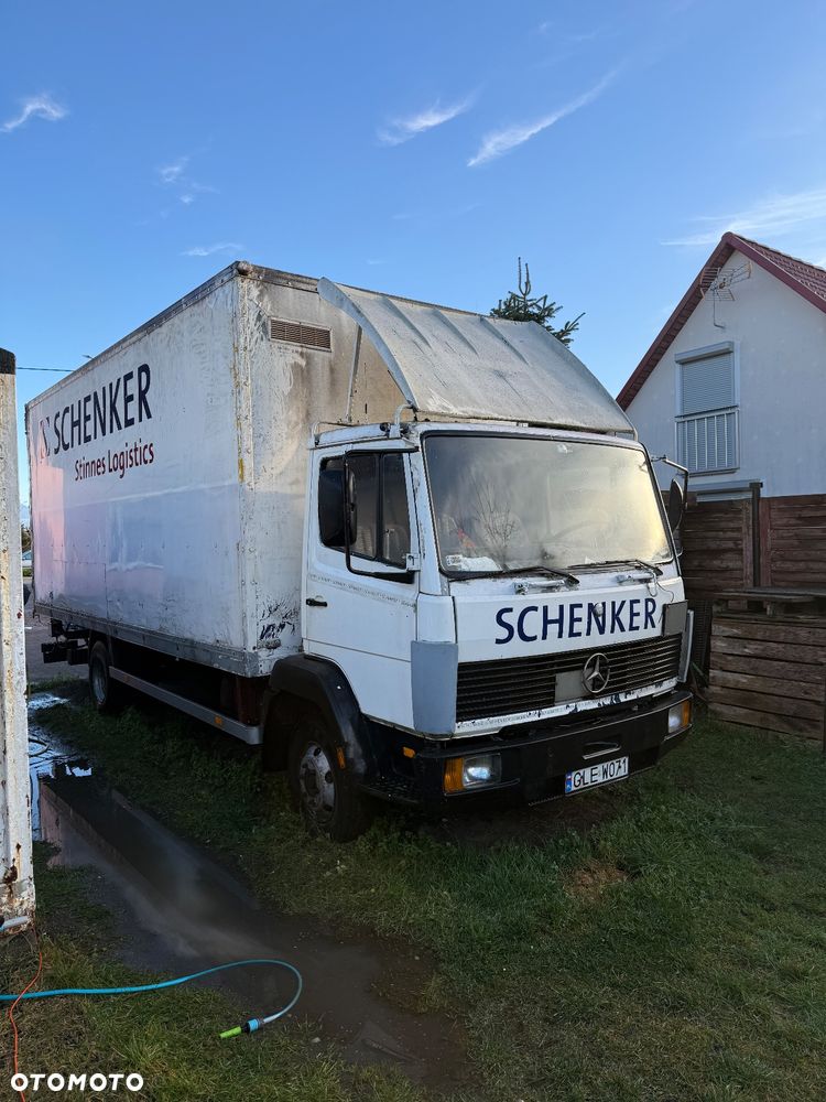 Mercedes-Benz 814D - 1