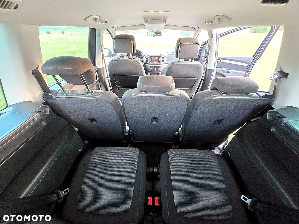 Volkswagen Sharan 2.0 TDI Comfortline DSG - 16