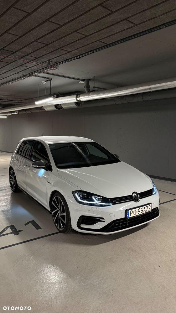 Volkswagen Golf - 5