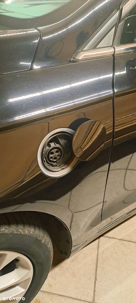 Ford Fusion - 33