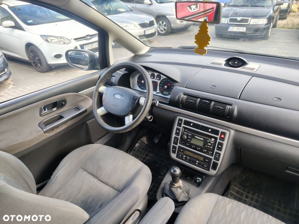 Ford Galaxy - 7