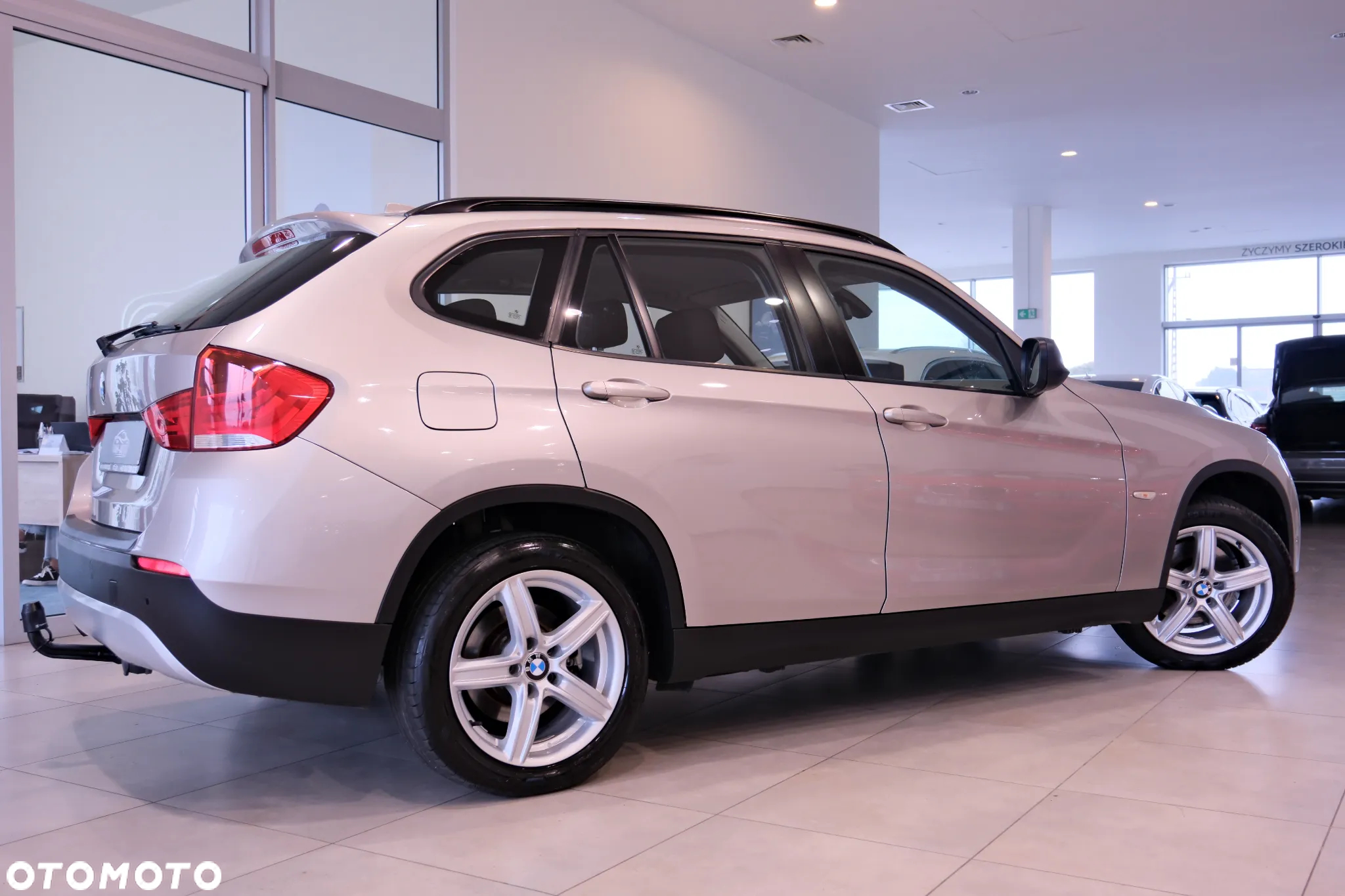 BMW X1 sDrive18i - 17