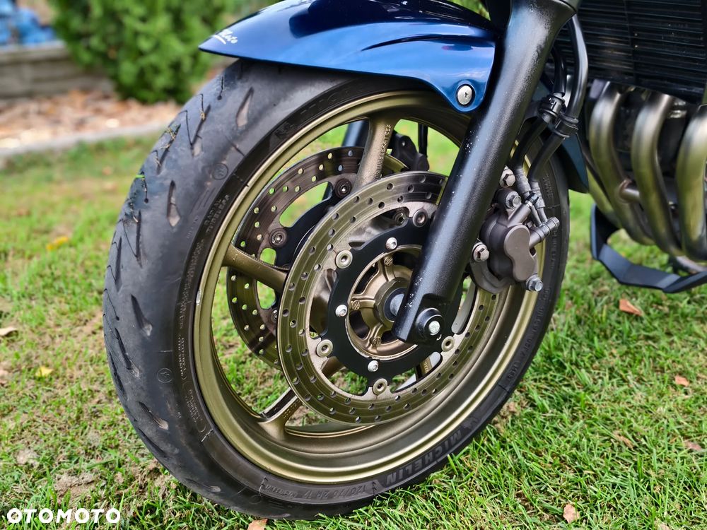 Yamaha XJ - 26