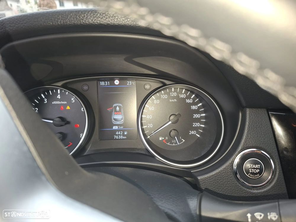 Nissan Qashqai 1.3 DIG-T N-Connecta - 8