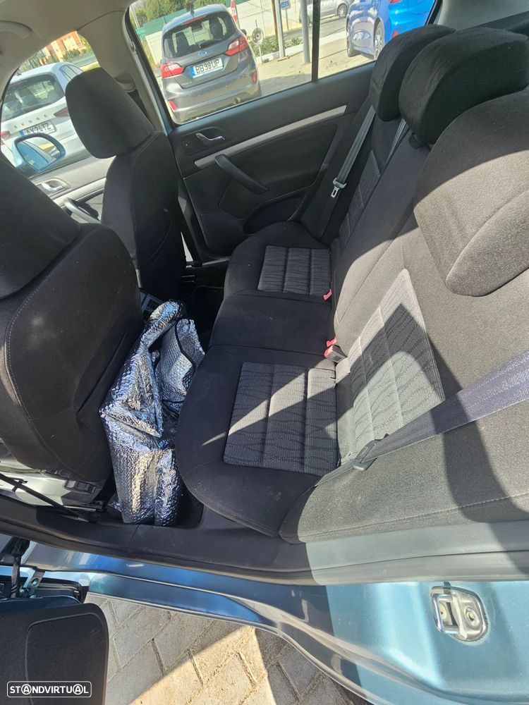 Skoda Octavia 2.0 TDI Elegance DSG - 11