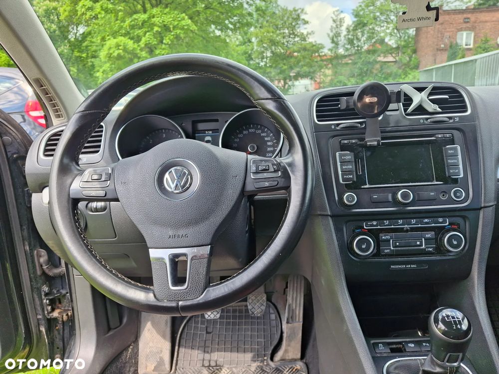 Volkswagen Golf 2.0 TDI Highline - 18