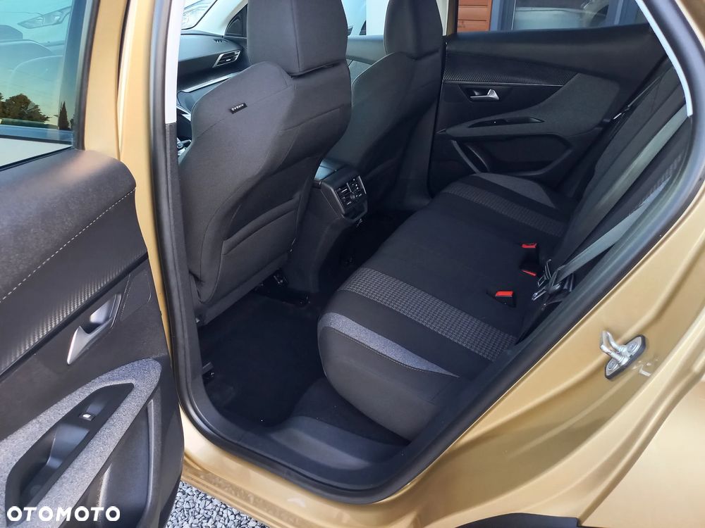 Peugeot 3008 BlueHDi 120 Stop & Start EAT6 Active Business-Paket - 19