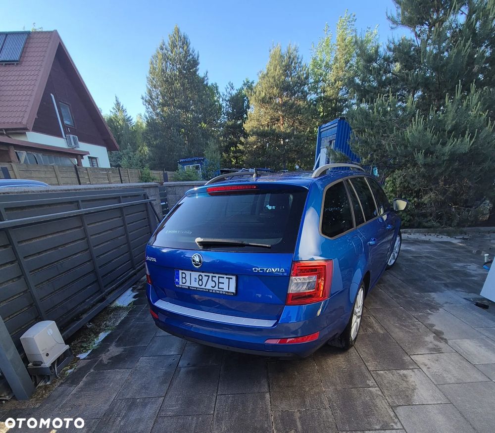 Skoda Octavia 2.0 TDI Elegance DSG - 7