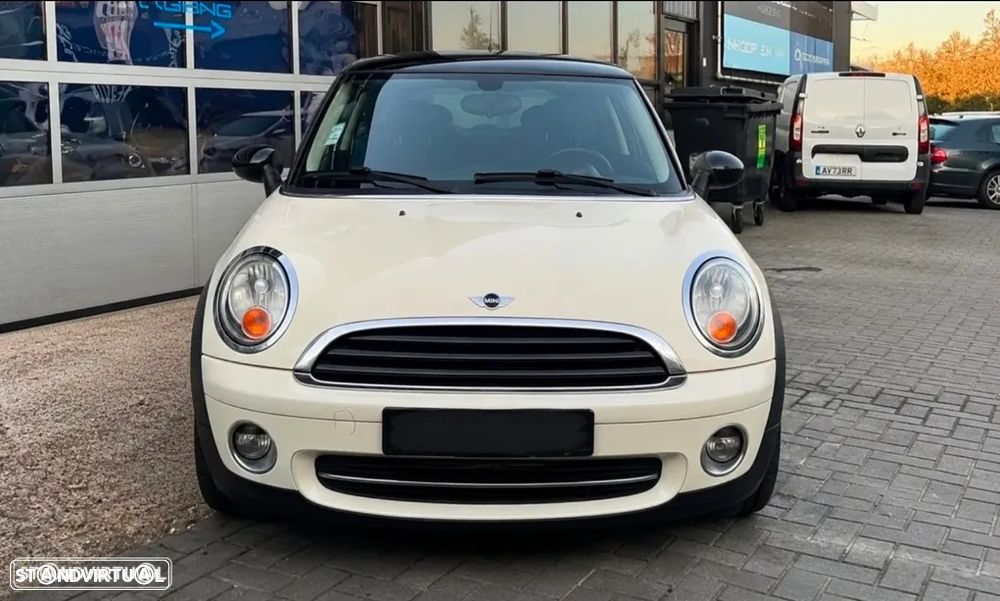 MINI 3 Portas Cooper - 1