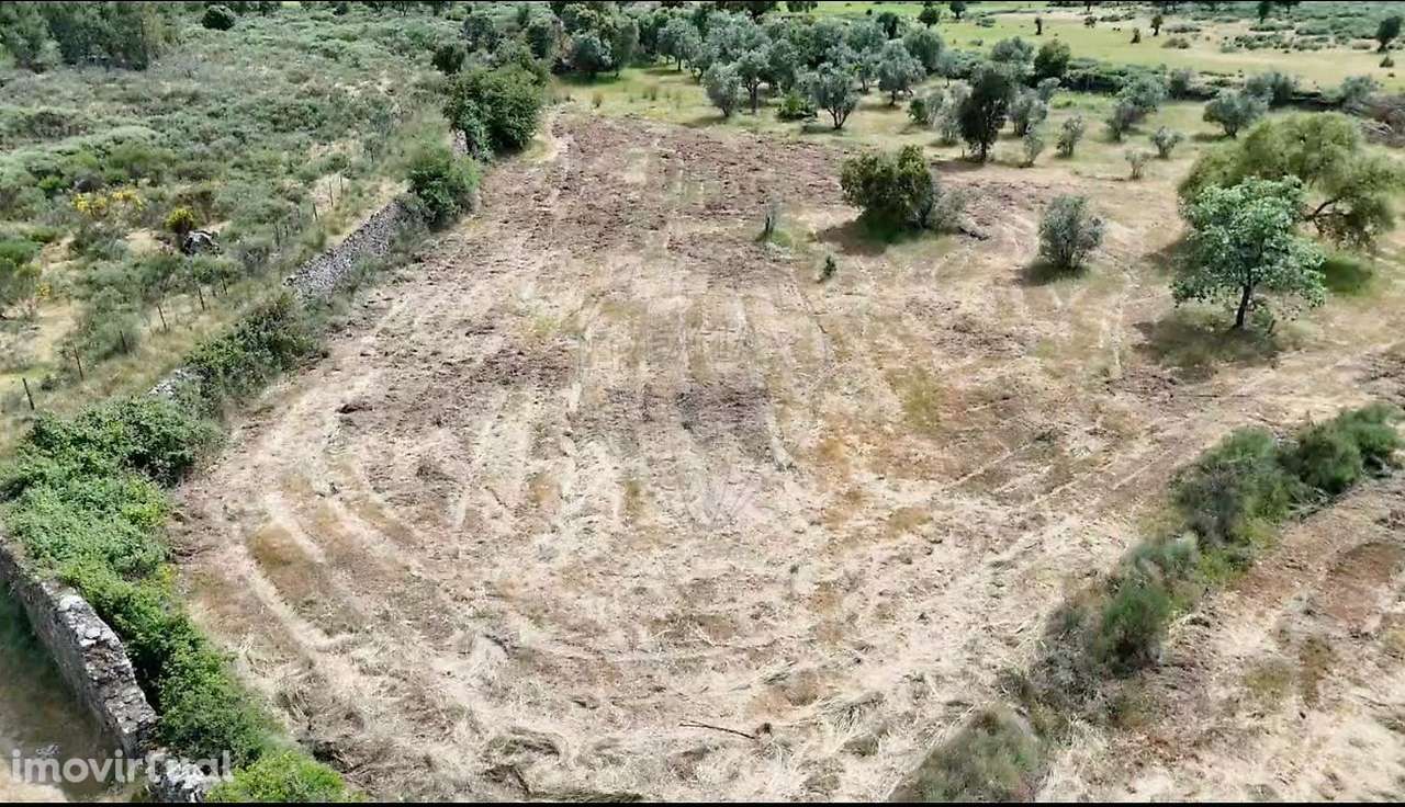 Terreno  para venda - Grande imagem: 2/12