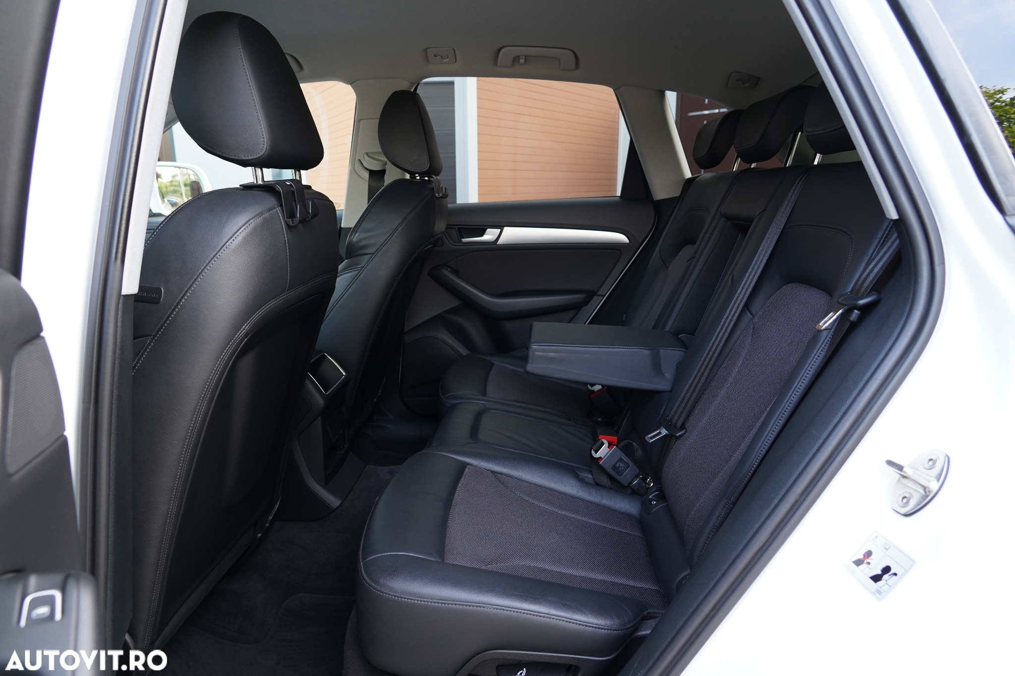 Audi A4 Avant 40 TDI S tronic S line - 22