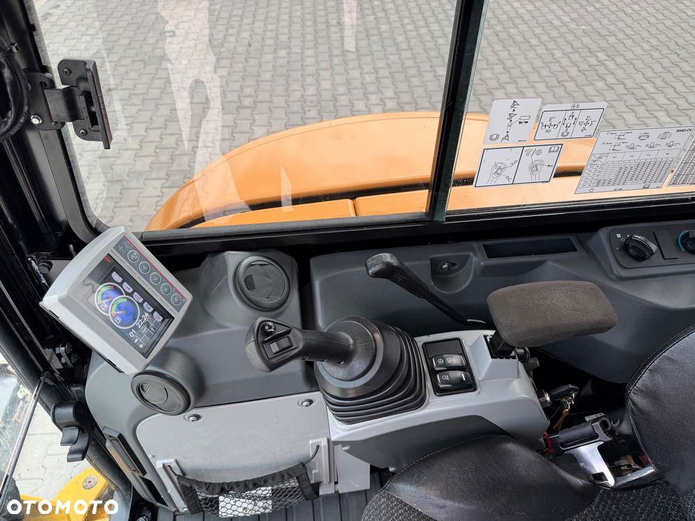 Caterpillar 304E2 - 23