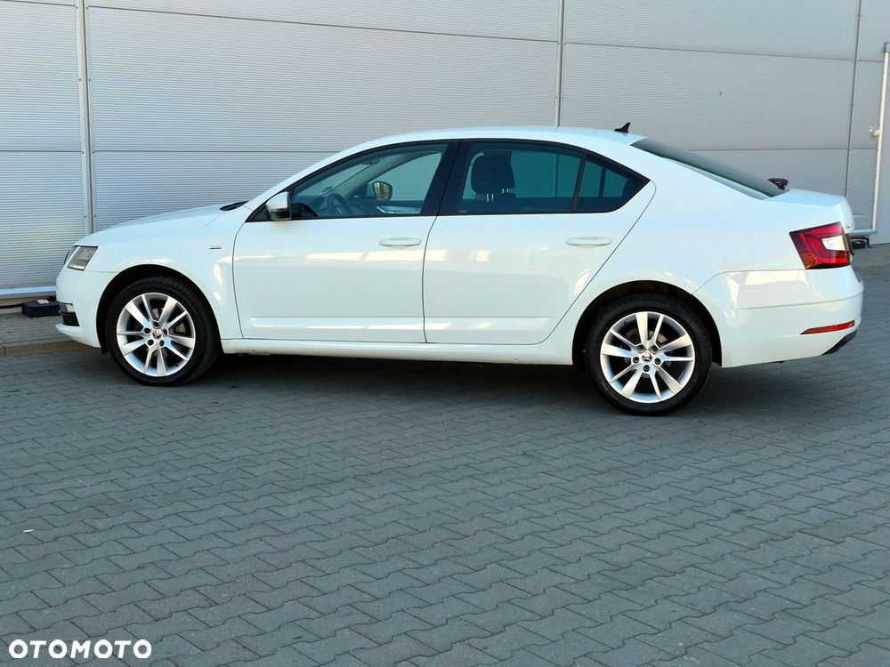 Skoda Octavia - 10