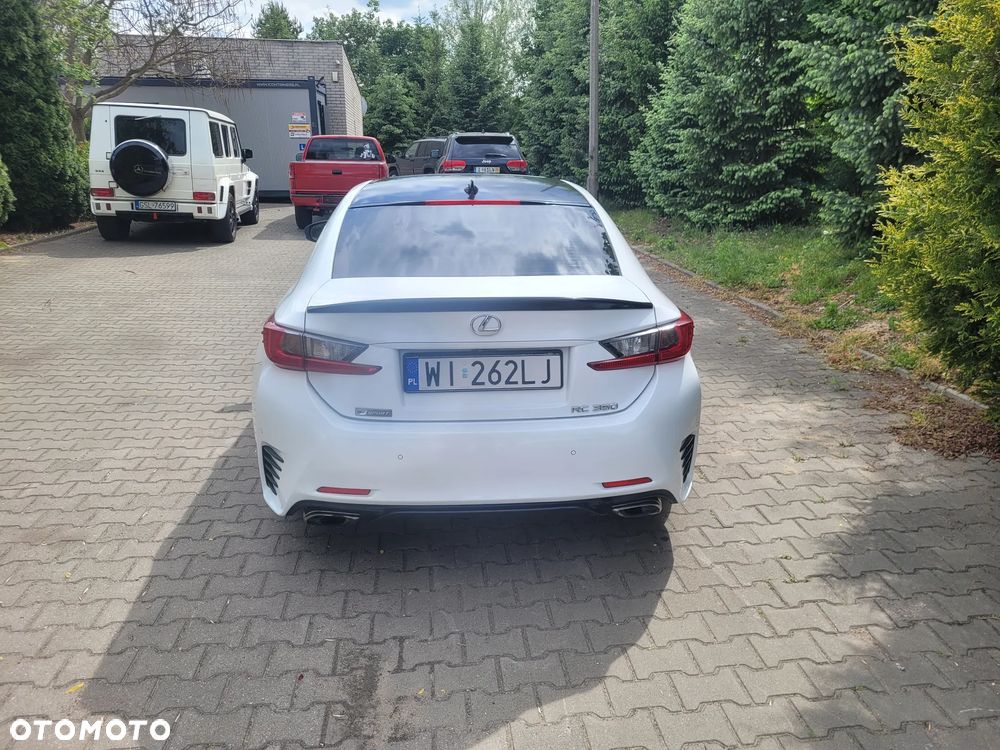 Lexus RC 200t / 300 F Sport - 4
