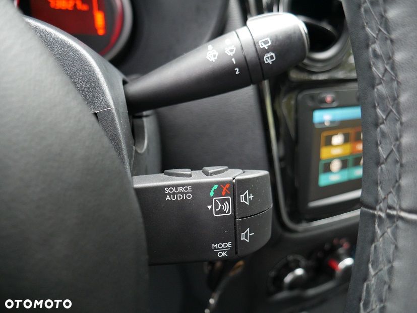 Dacia Dokker 1.6 SCe Stepway - 26