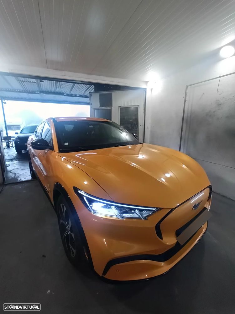 Ford Mustang Mach-E AWD PREMIUM - 13