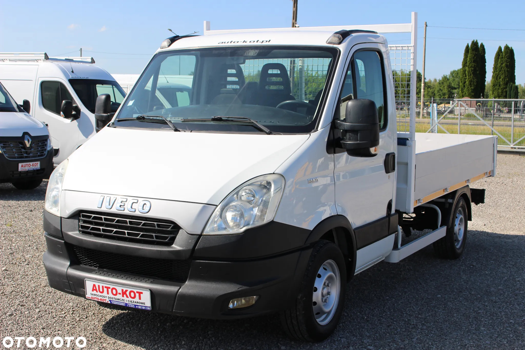 Iveco DAILY 35S11 /SKRZYNIA/ 98 000 KM / KLIMA / *SERWIS* / SUPER STAN / - 2