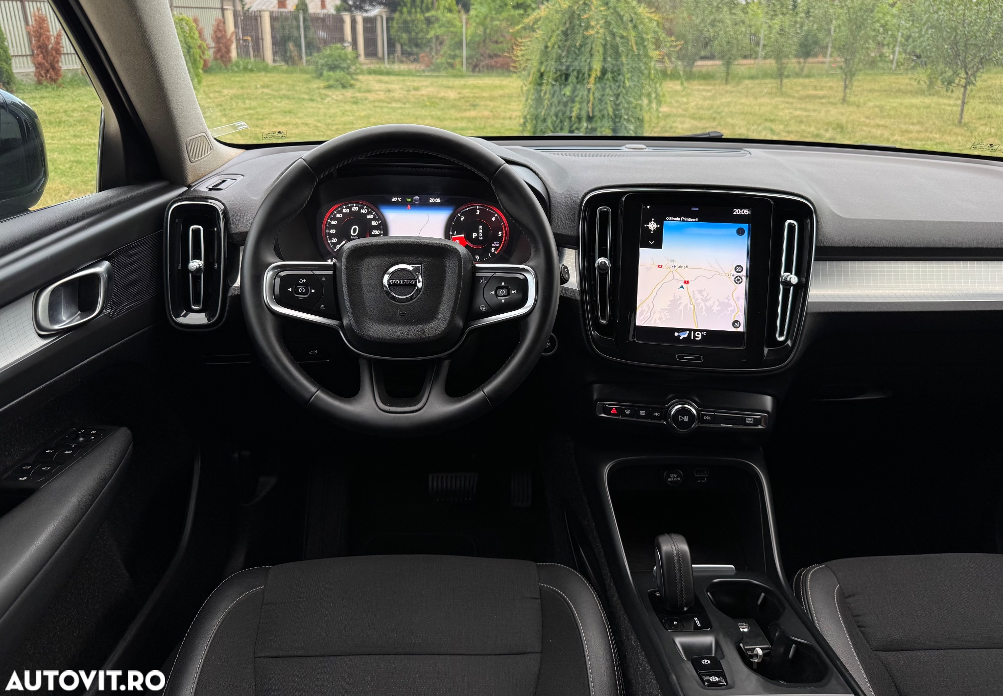 Volvo XC 40 D3 AWD Geartronic Momentum - 10