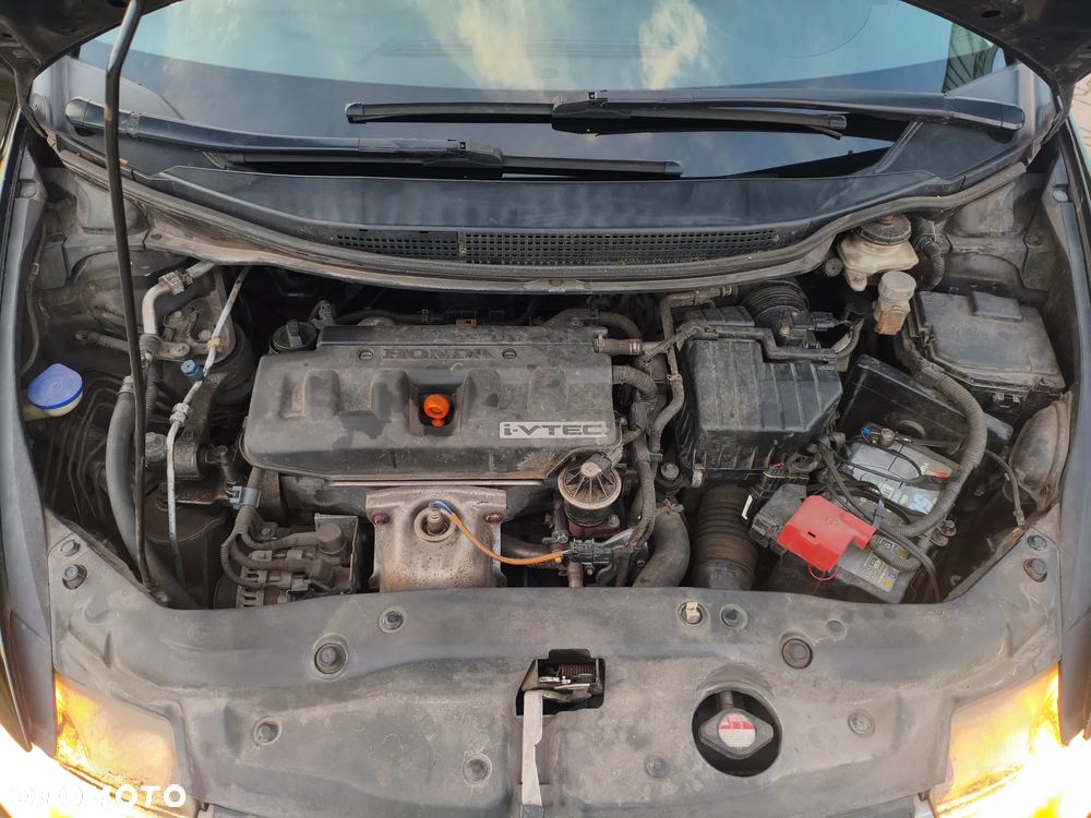 Honda Civic 1.8 TypeS - 10