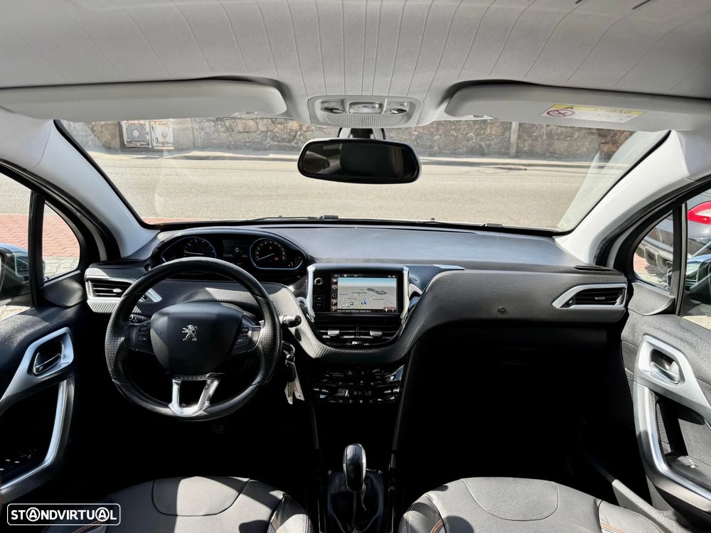 Peugeot 2008 1.2 PureTech Crossway - 5