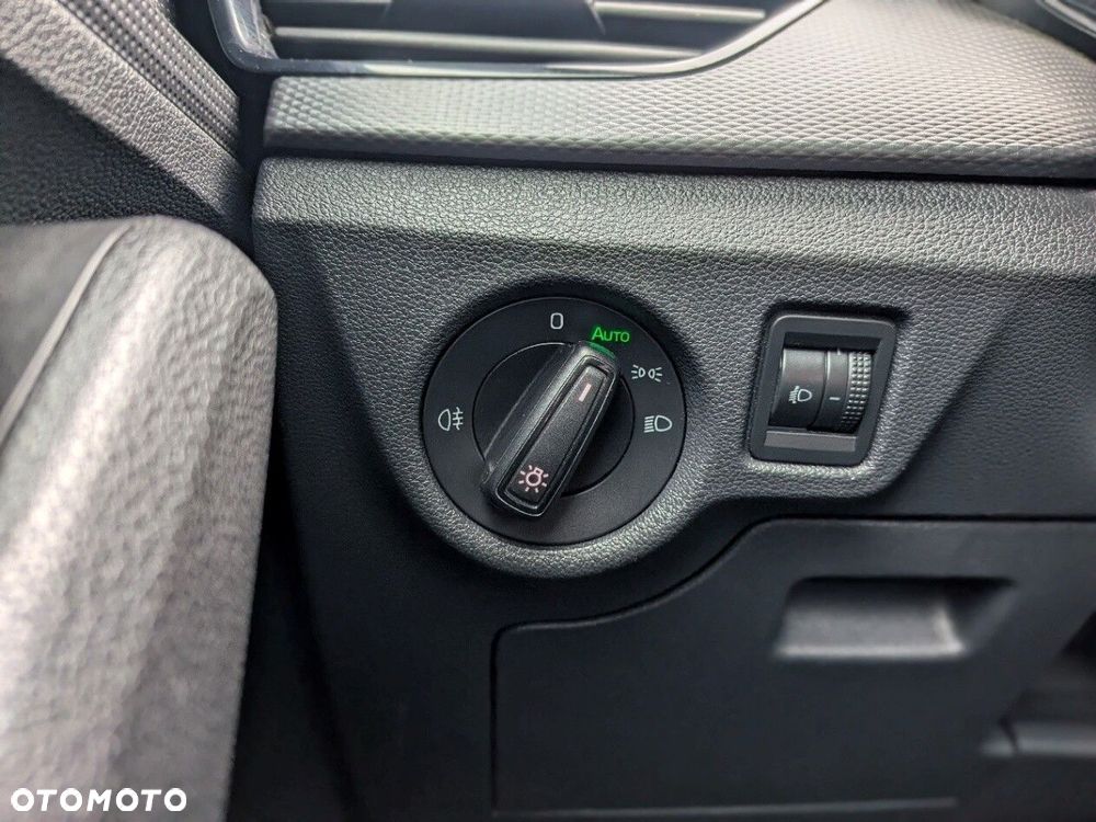 Skoda Kamiq 1.5 TSI Ambition - 24