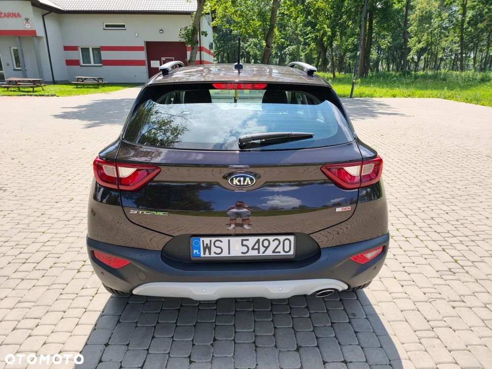 Kia Stonic - 5
