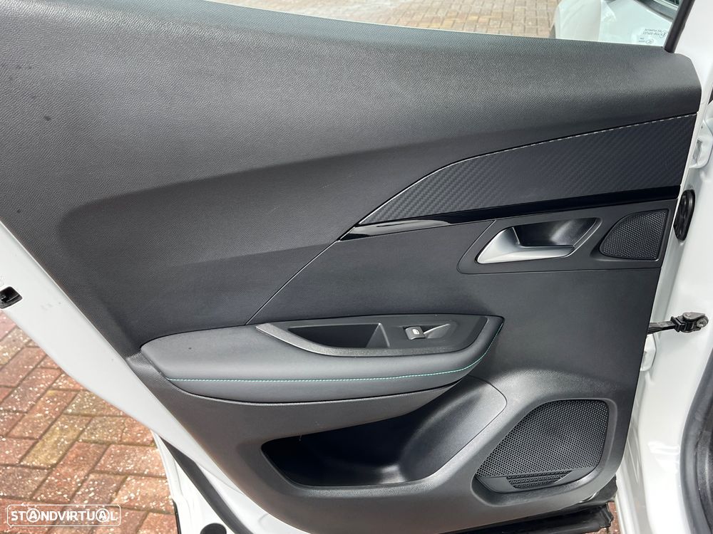 Peugeot 2008 PureTech 100 Style - 21