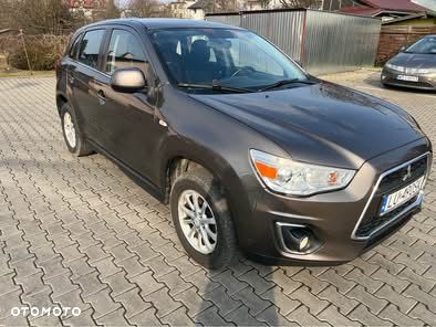 Mitsubishi ASX - 4