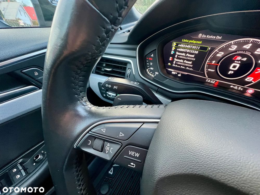 Audi A4 Limousine 35 TFSI S tronic - 12