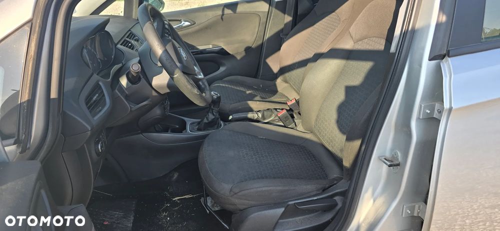 Opel Corsa 1.4 Cosmo S&S - 12