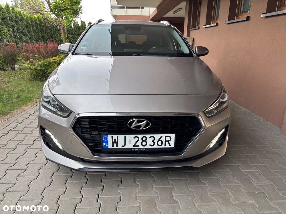 Hyundai i30 1.4 T-GDI DCT Premium - 24