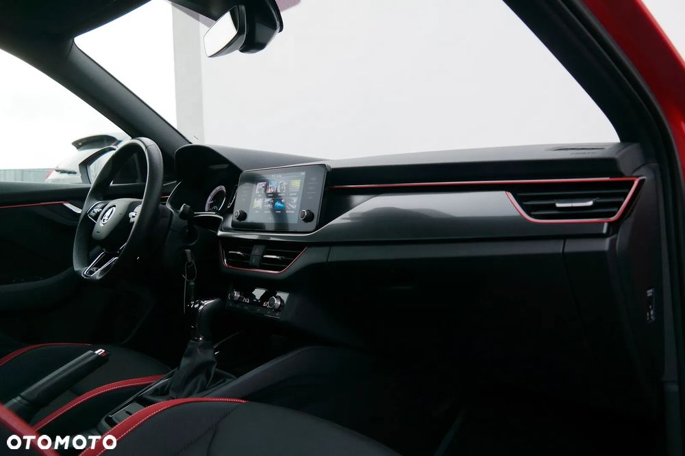 Skoda Kamiq 1.0 TSI DSG Monte Carlo - 9