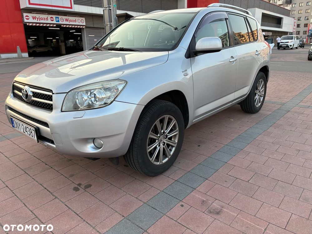 Toyota RAV4 2.2 D-4D Prestige - 12