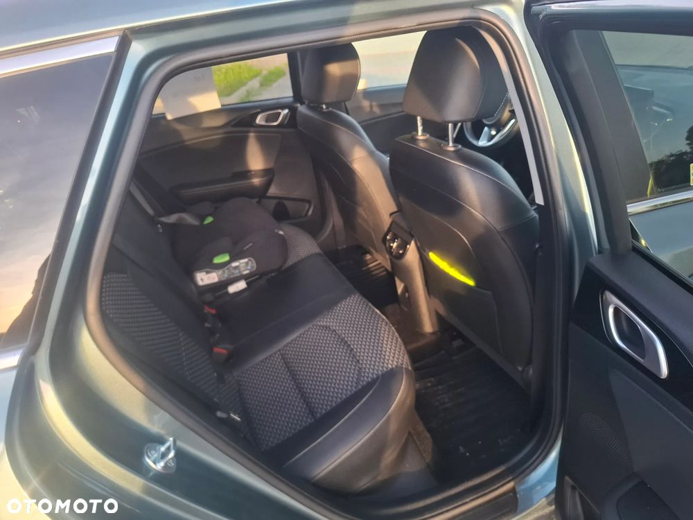 Kia Ceed 1.5 T-GDI GT-Line DCT - 13