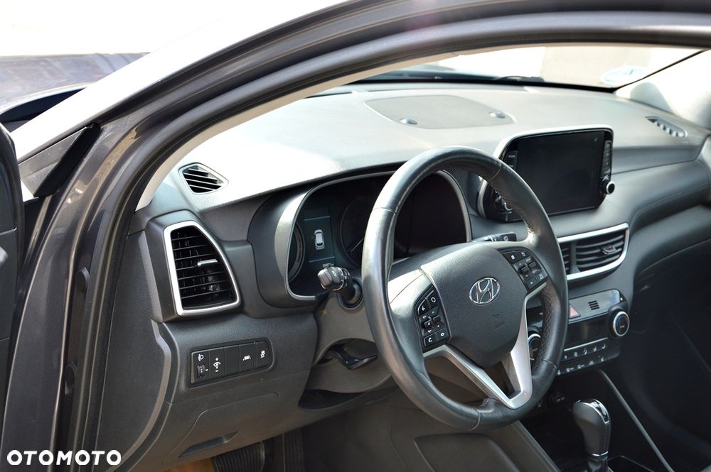 Hyundai Tucson 1.6 CRDi 48V-Hybrid 2WD DCT Select - 26