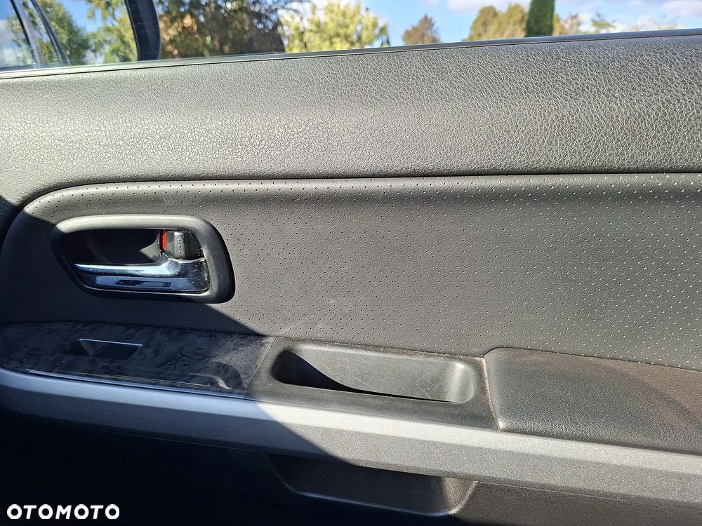 Suzuki Grand Vitara 3.2 Automatik Comfort+ 20 Jahre - 5