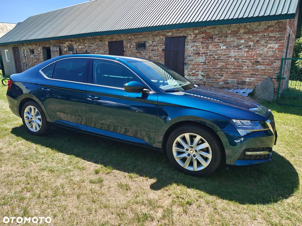 Skoda Superb 2.0 TSI Ambition DSG - 2
