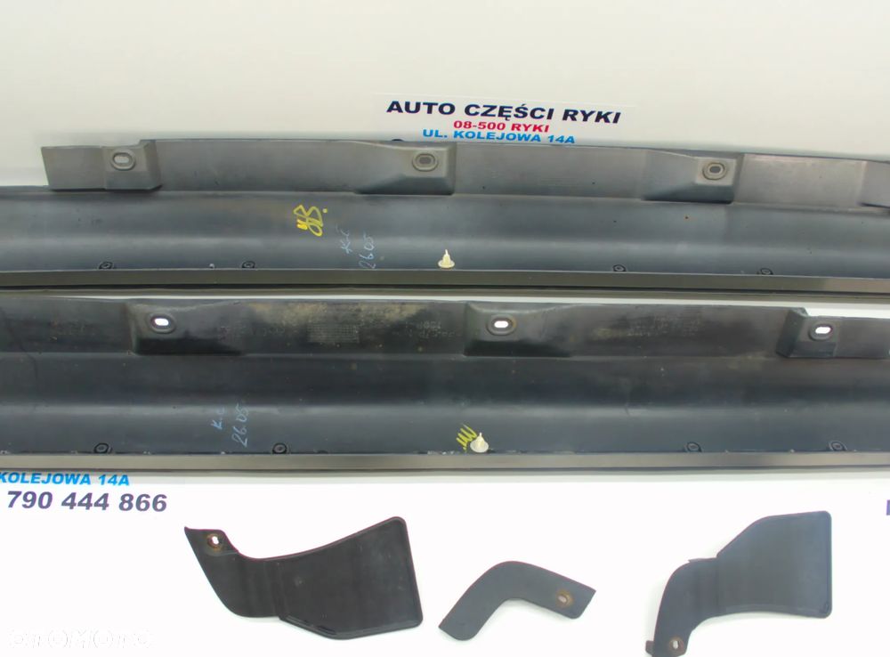 Toyota Corolla Verso II próg progi listwa listwy 4S0 - 6