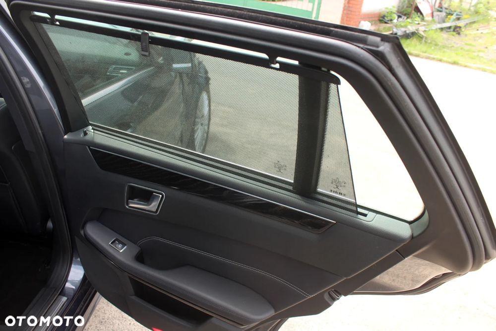 Mercedes-Benz Klasa E 250 CDI 7G-TRONIC Avantgarde - 15