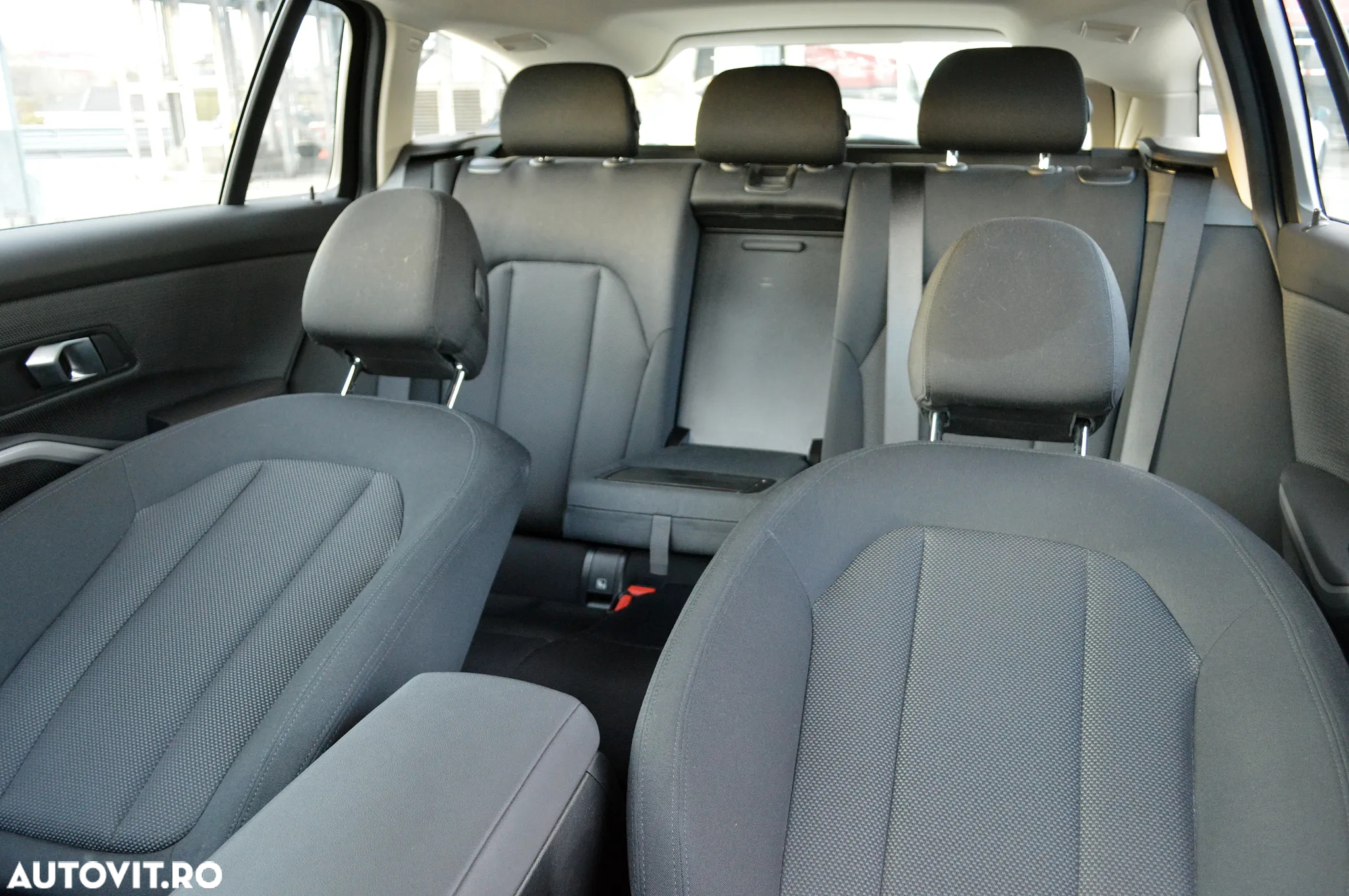BMW Seria 3 318d Touring Aut. Advantage - 15