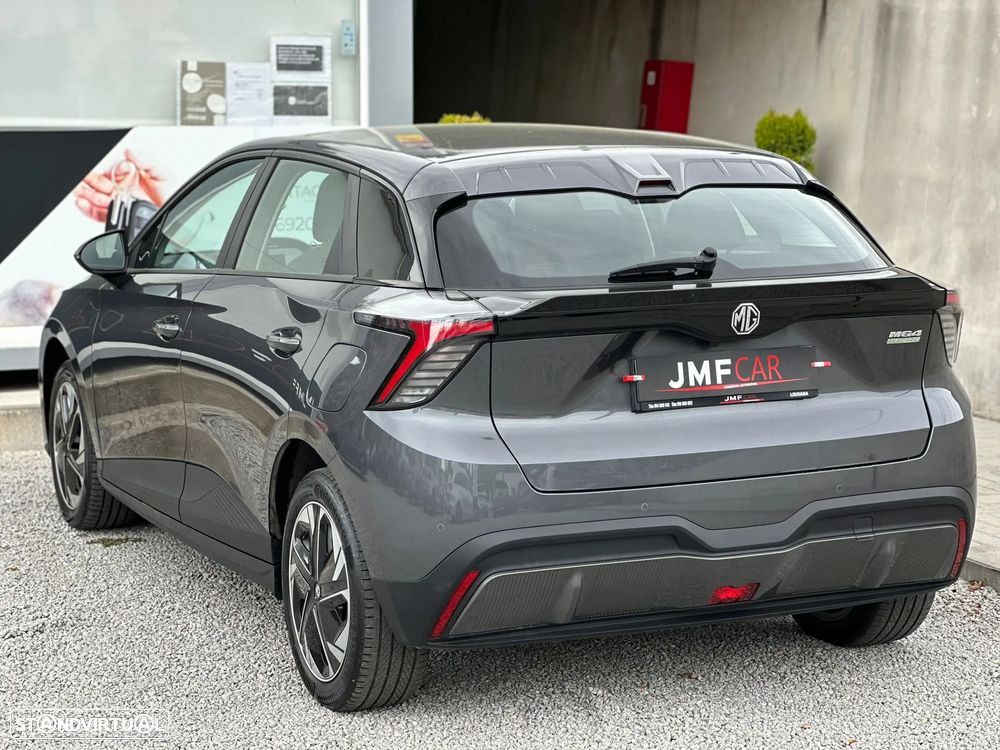 MG MG4 51 kWh Standard - 9